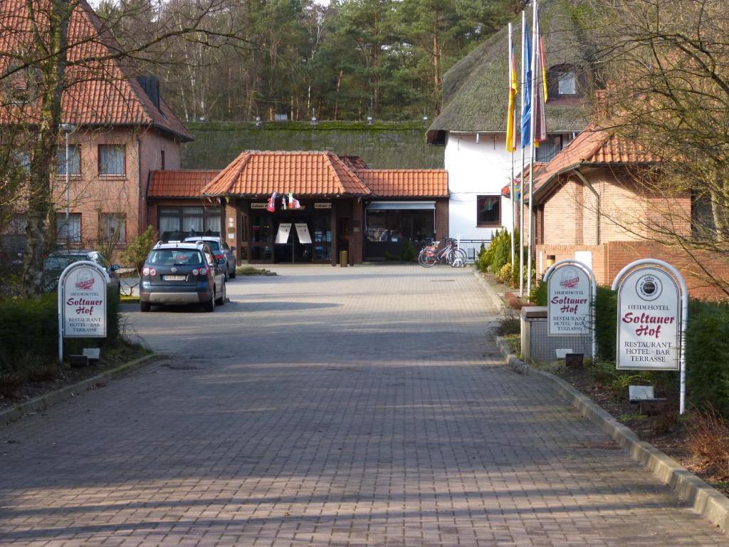 Heidehotel Soltauer Hof Exterior foto